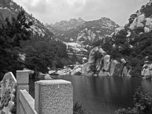 Laoshan Lake B/W